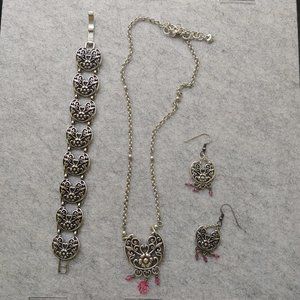 Discontinued Brighton necklace, earrings and bracelet set